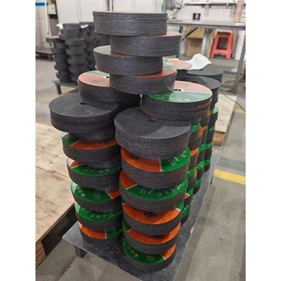 What are the categories of aluminum particles?